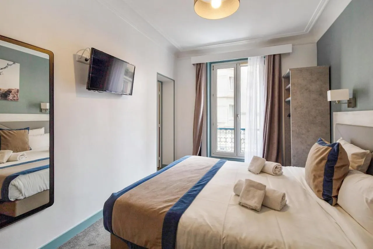 Grand Des Gobelins 3*