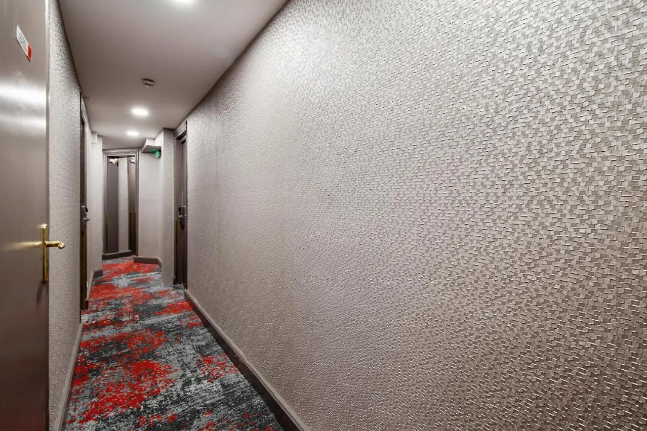 Grand Des Gobelins 3* Paris